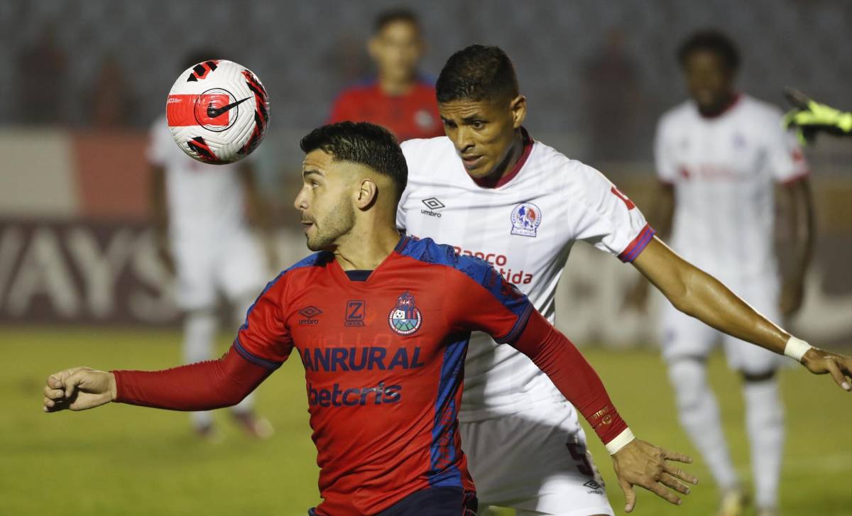 Municipal y Olimpia empataron 2-2 en el juego de ida de los octavos de final de la Liga Concacaf.