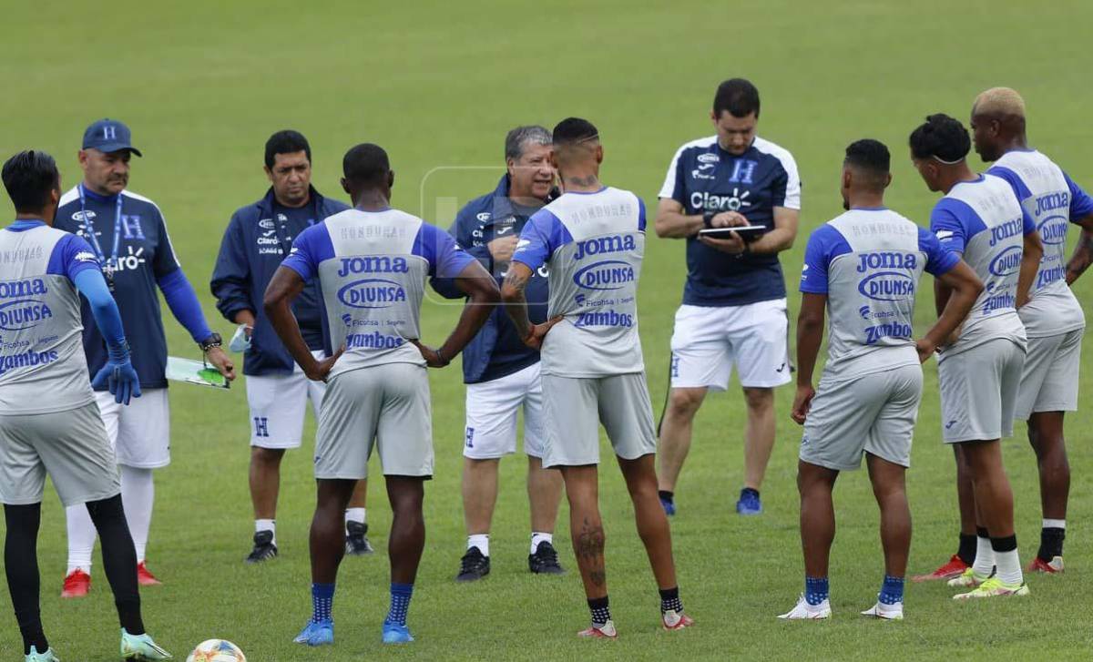 Inicia oficialmente la era del “Bolillo”: Honduras comenzó sus trabajos