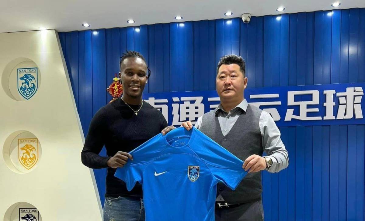Rubilio Castillo fue presentado por el Nantong Zhiyun de China