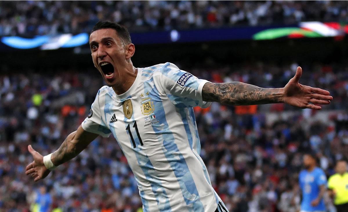 Ángel Di María gritando su golazo contra Italia.