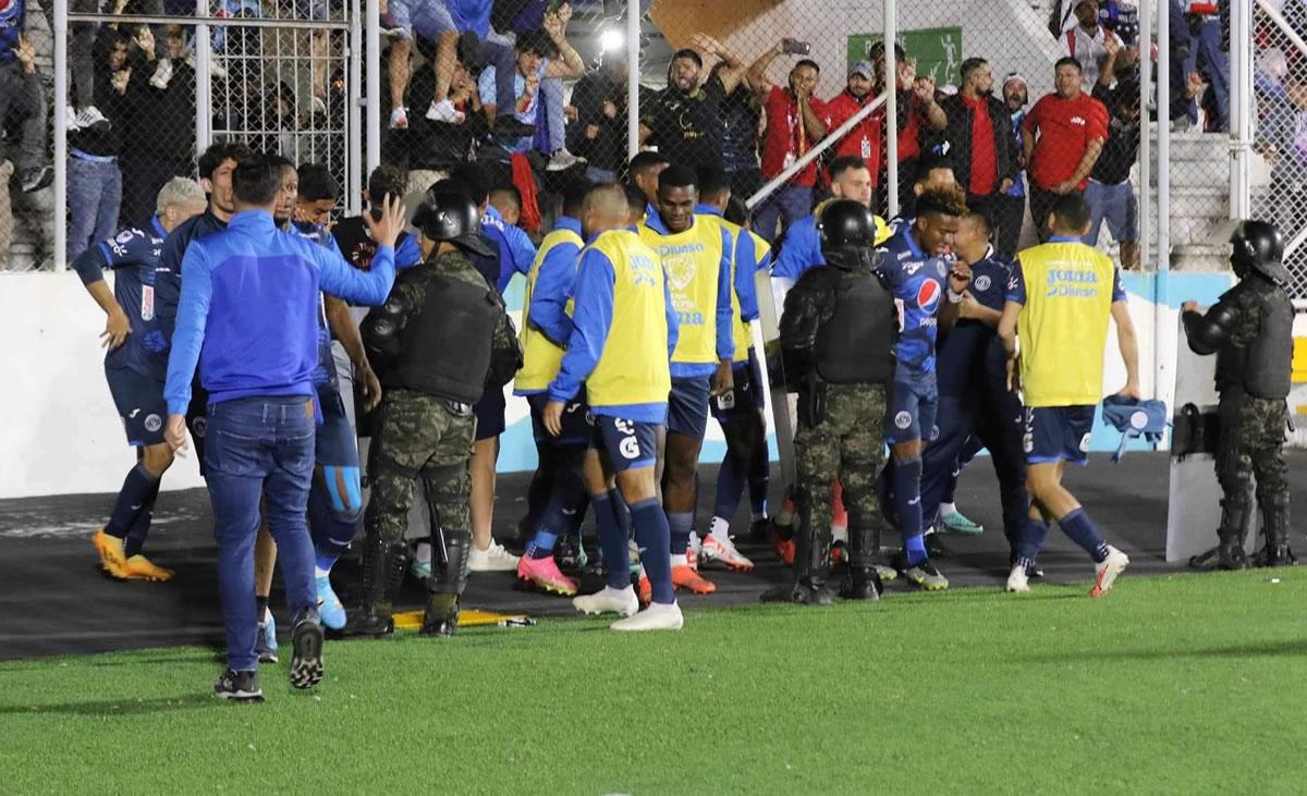 Los motagüenses enloquecieron con el golazo de Juan Ángel ‘Camellito’ Delgado para el 0-1 del partido contra el Olimpia.