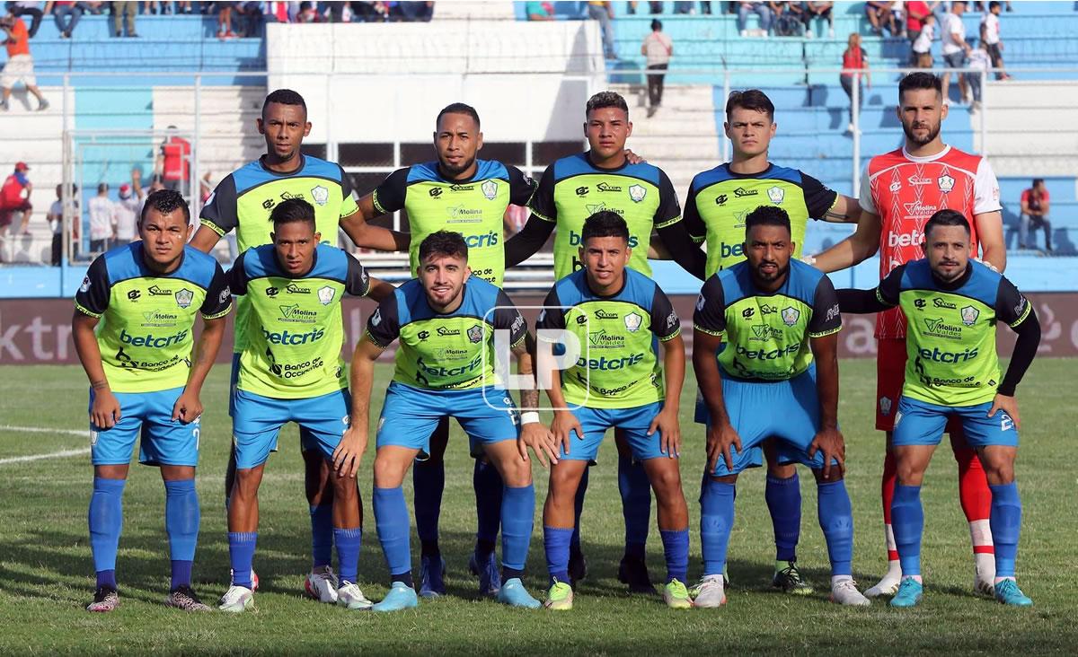 Ángel Villatoro fue titular con el Olancho FC en el partido frente al Olimpia.