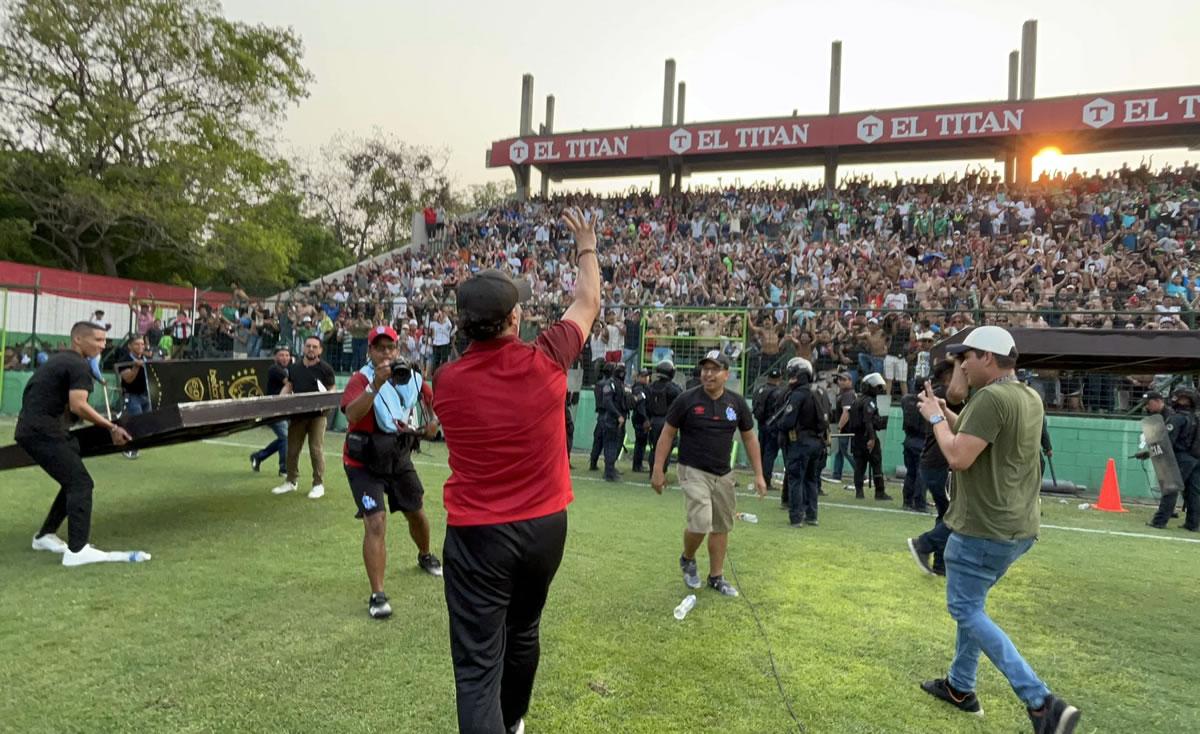 Pedro Troglio fortalece su récord de entrenador con más títulos en Honduras