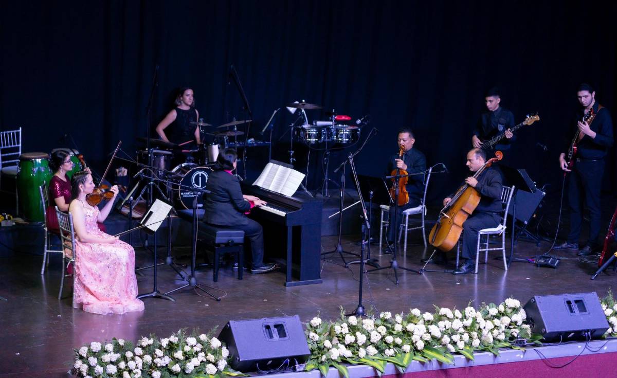 Allegro Music Studio brinda su último show musical del año