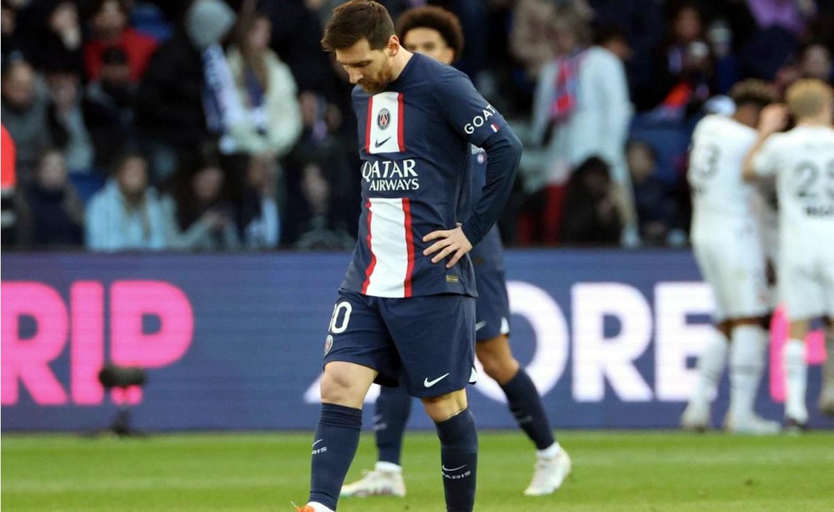 Messi sufrió por tercera vez la reprobación de la afición del PSG.