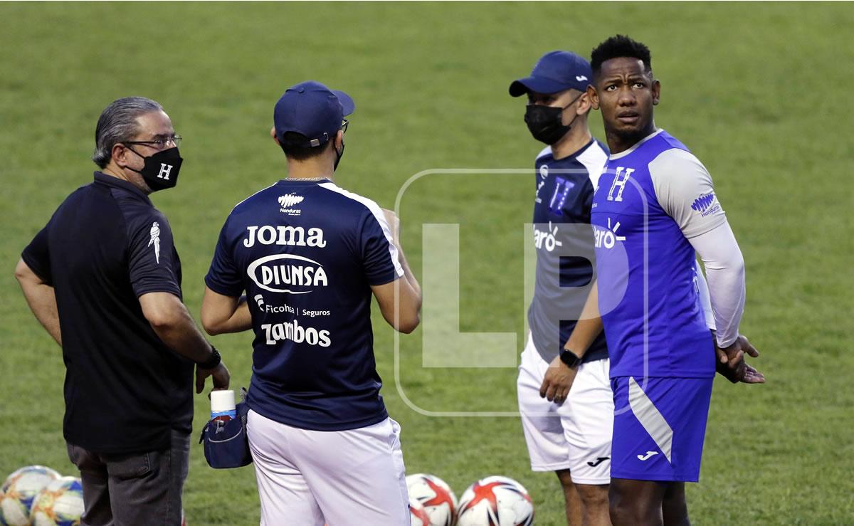 Romell Quioto no pudo entrenar este lunes en el estadio Olímpico.
