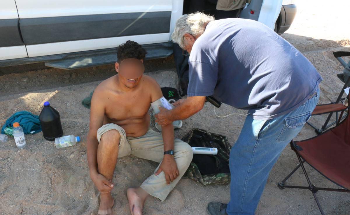 Dramático: Buscaban un desaparecido y encontraron a hondureño abandonado y moribundo sin comida ni agua