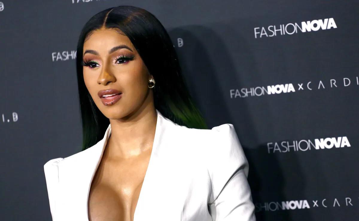 Cardi B responde a quienes la critican y le llaman “gorda”