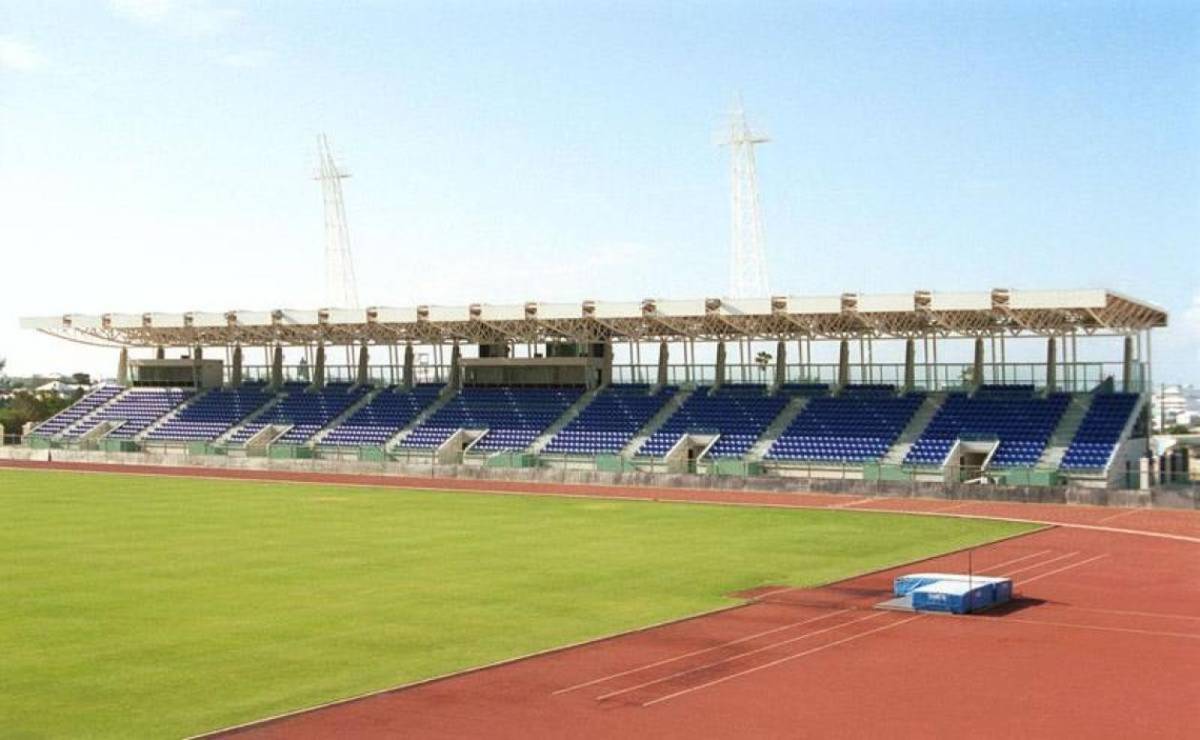 La fea cancha en la que Honduras jugará ante Bermudas por ir a Copa Oro