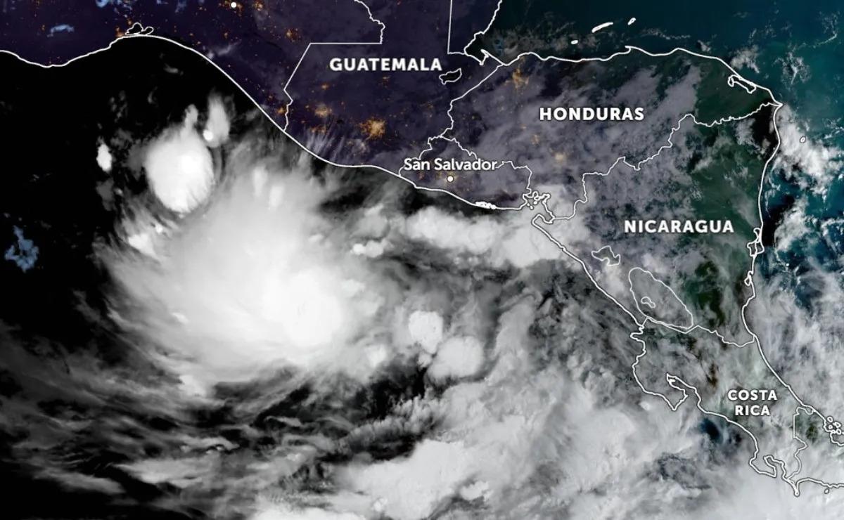 Guatemala lanza alerta ante posible impacto de la tormenta tropical Pilar