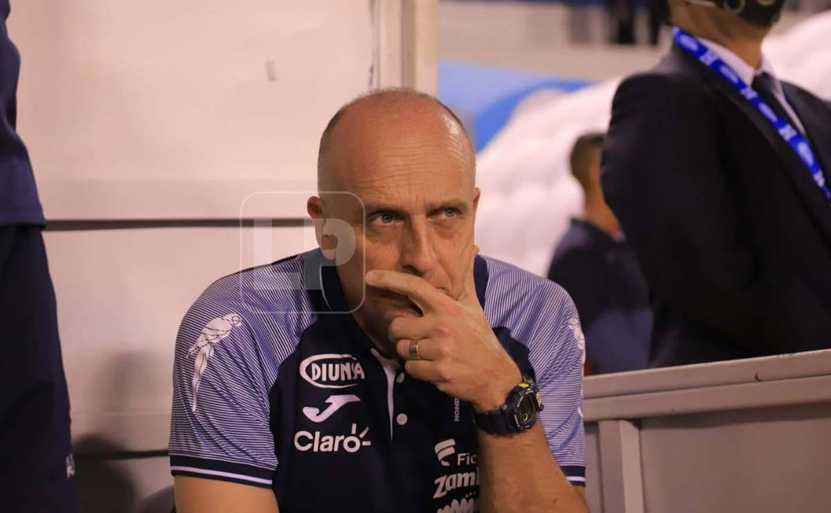 Fabián Coito y su rostro tras una nueva derrota de la selección de Honduras en la octagonal de Concacaf.