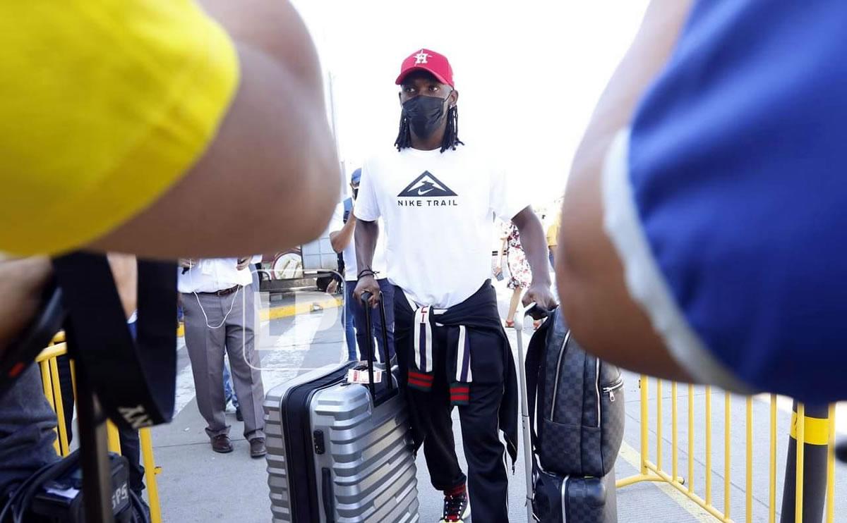 Alberth Elis se mostró decepcionado por el momento que vive la Bicolor.