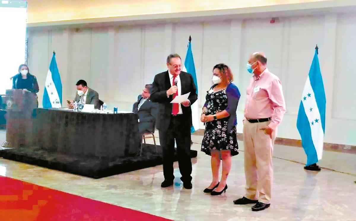 Sociedad civil eligió a sus dos delegados en la Junta Nominadora