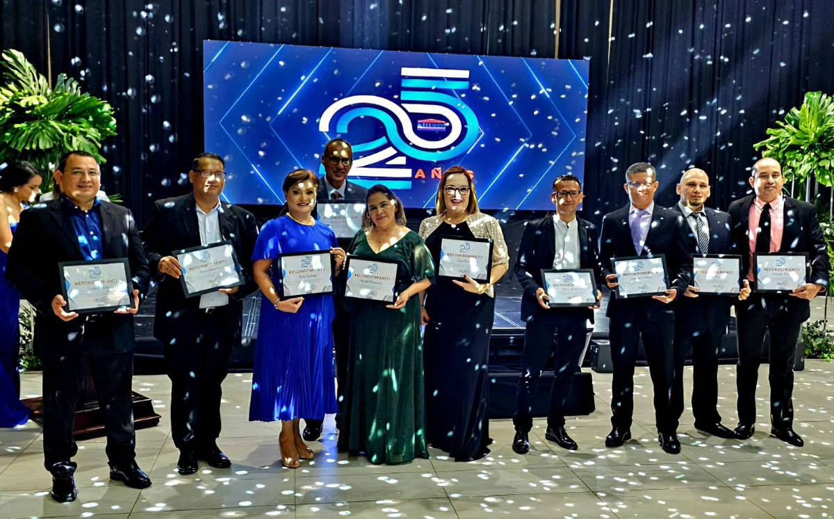 25 años de brindar soluciones financieras ágiles