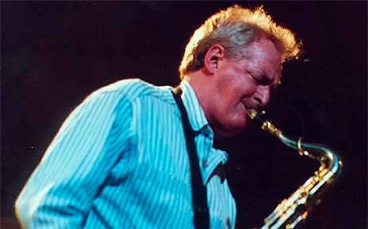 Muere Dick Parry, histórico saxofonista de Pink Floyd