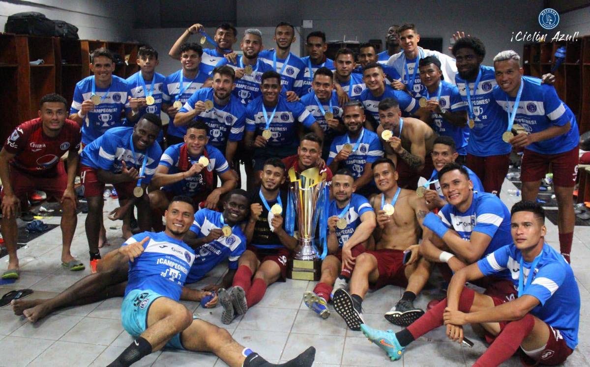 Con ofertas del exterior: El campeón Motagua puede perder a tres futbolistas hondureños