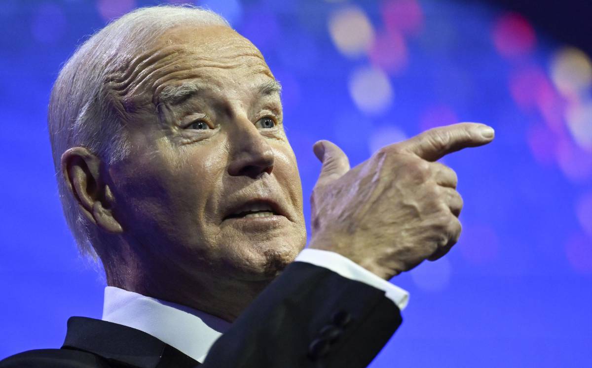 Biden abre cuenta en Truth Social para burlarse de Donald Trump