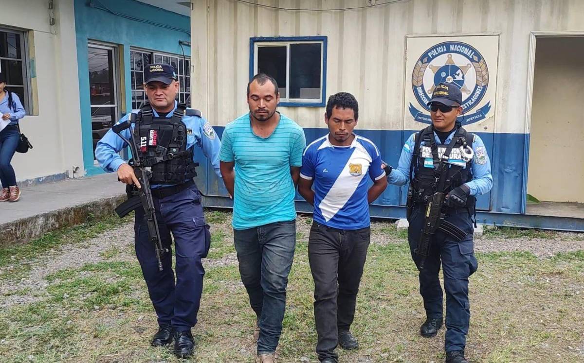 Capturan a dos hombres sospechosos de ultrajar a su hermanita de 14 años