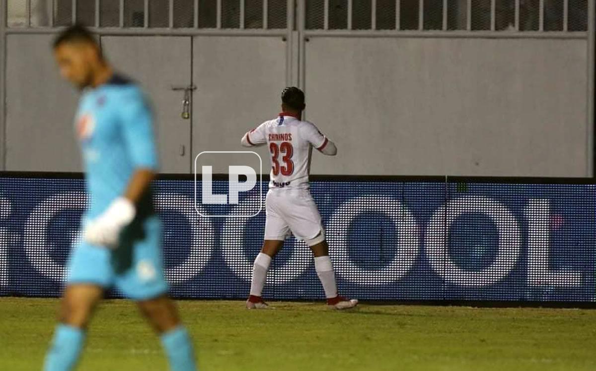 Michaell Chirinos firmó el segundo gol del Olimpia.