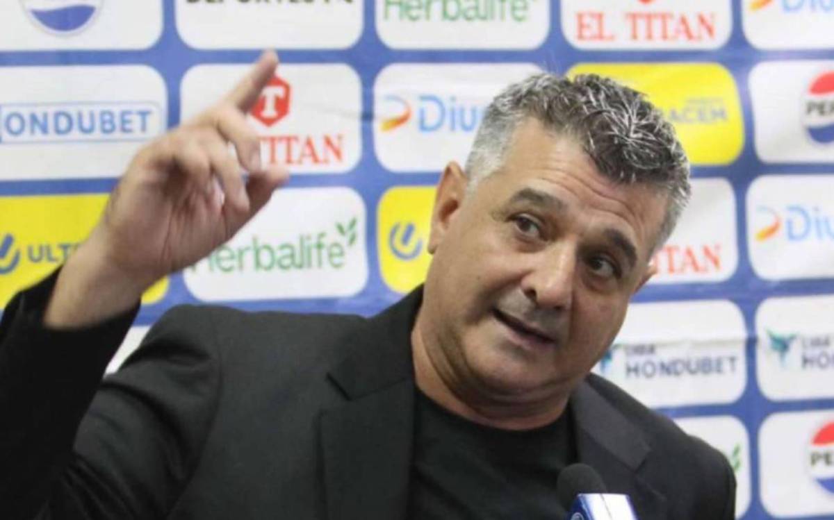 Diego Vázquez advierte su preocupación, ¿si gana celebrará el título en Luján 21?