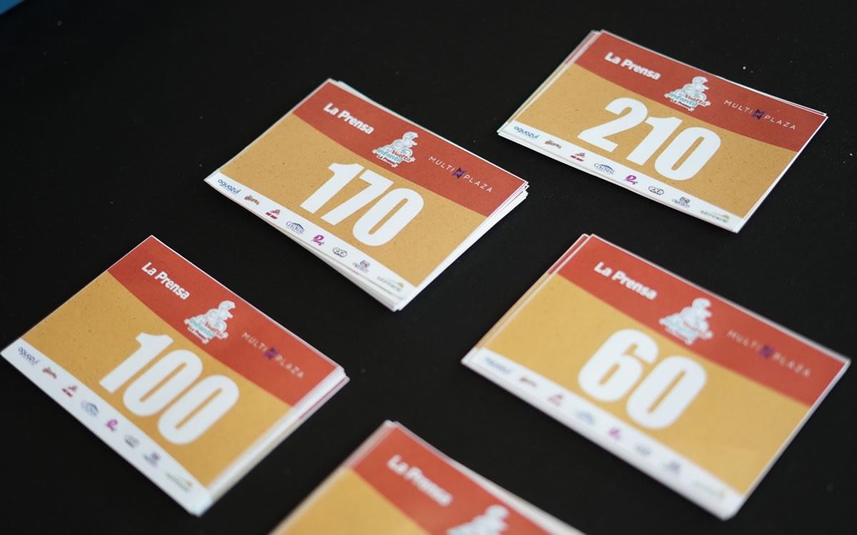 Los números que usarán los participantes en la Vuelta Ciclística Infantil La Prensa.