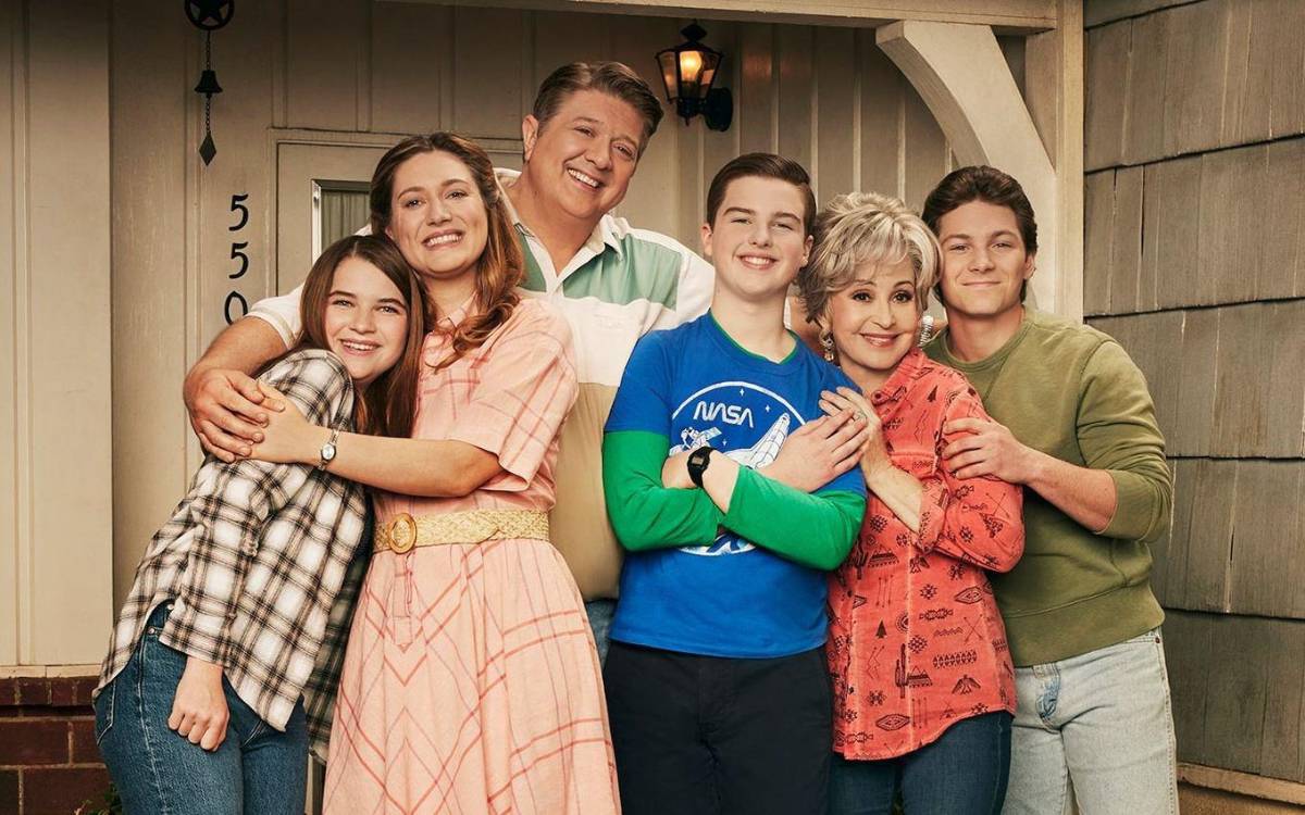 Joven actor de la serie “Young Sheldon” disfruta ser padre