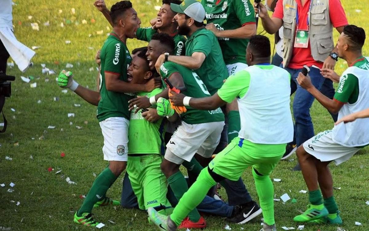 Denovan Torres cuenta por qué rechazo dos veces a Olimpia y recadito a la Selección