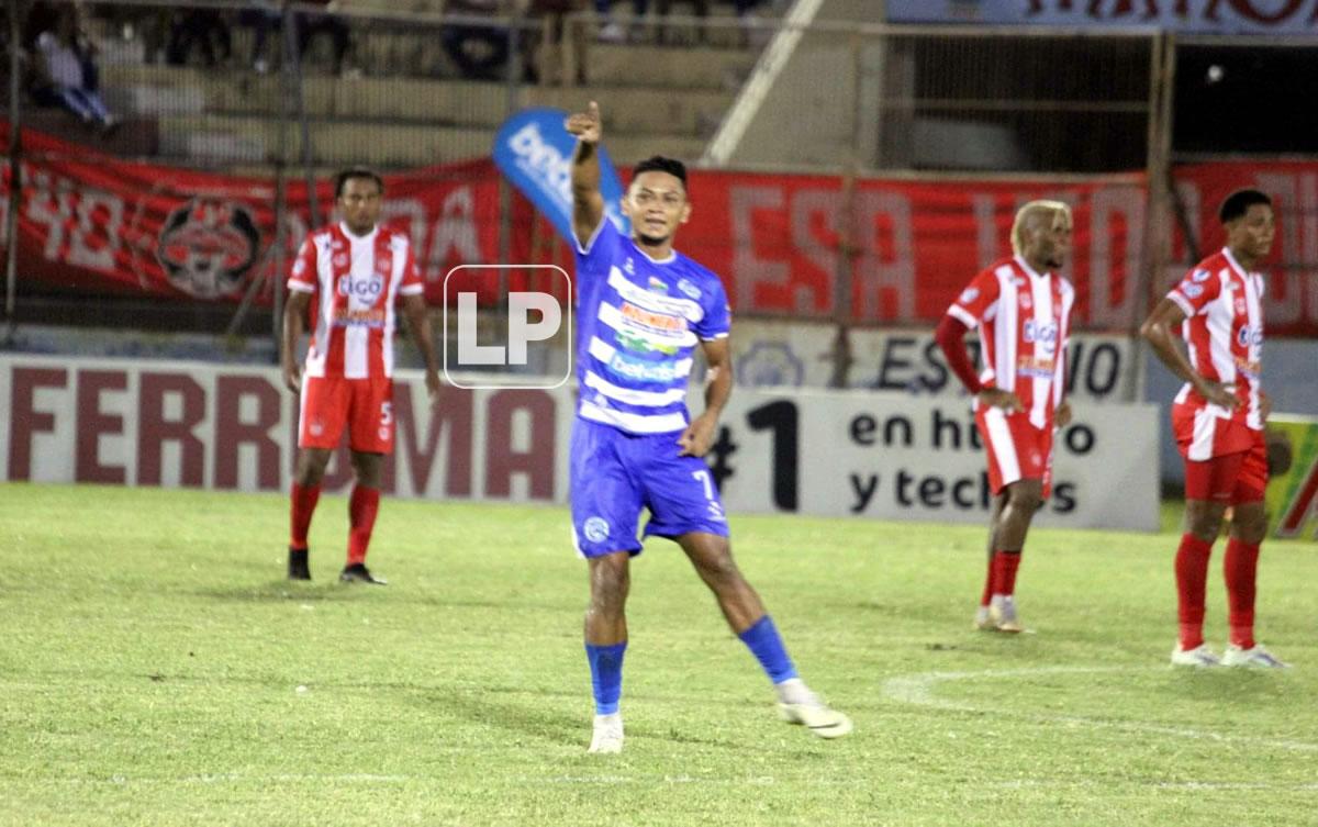 Alexy Vega llegó a 5 goles y comanda la tabla de goleadores del Torneo Apertura 2022.