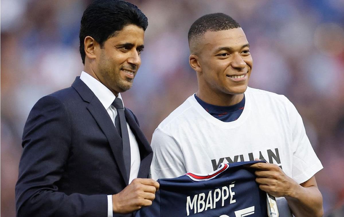 Nasser Al Khelaifi está trabajando en convencer a Mbappé para renovar su contrato con el PSG.