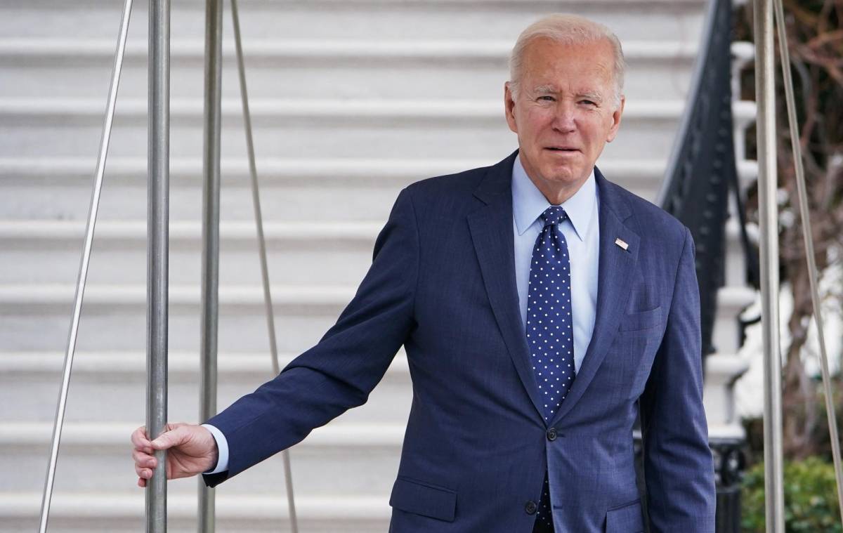 Biden se somete a un chequeo médico