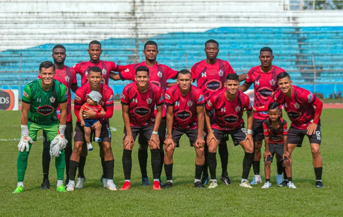 El Lone FC se clasificó a la final de la Segunda División.
