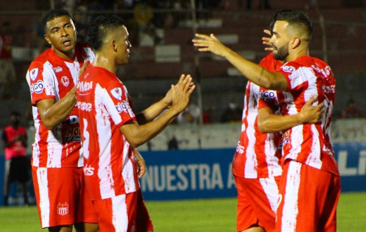 Victor Blasco anotó en la goleada de 3-0 ante Marathón su primer gol en el balompié hondureño.