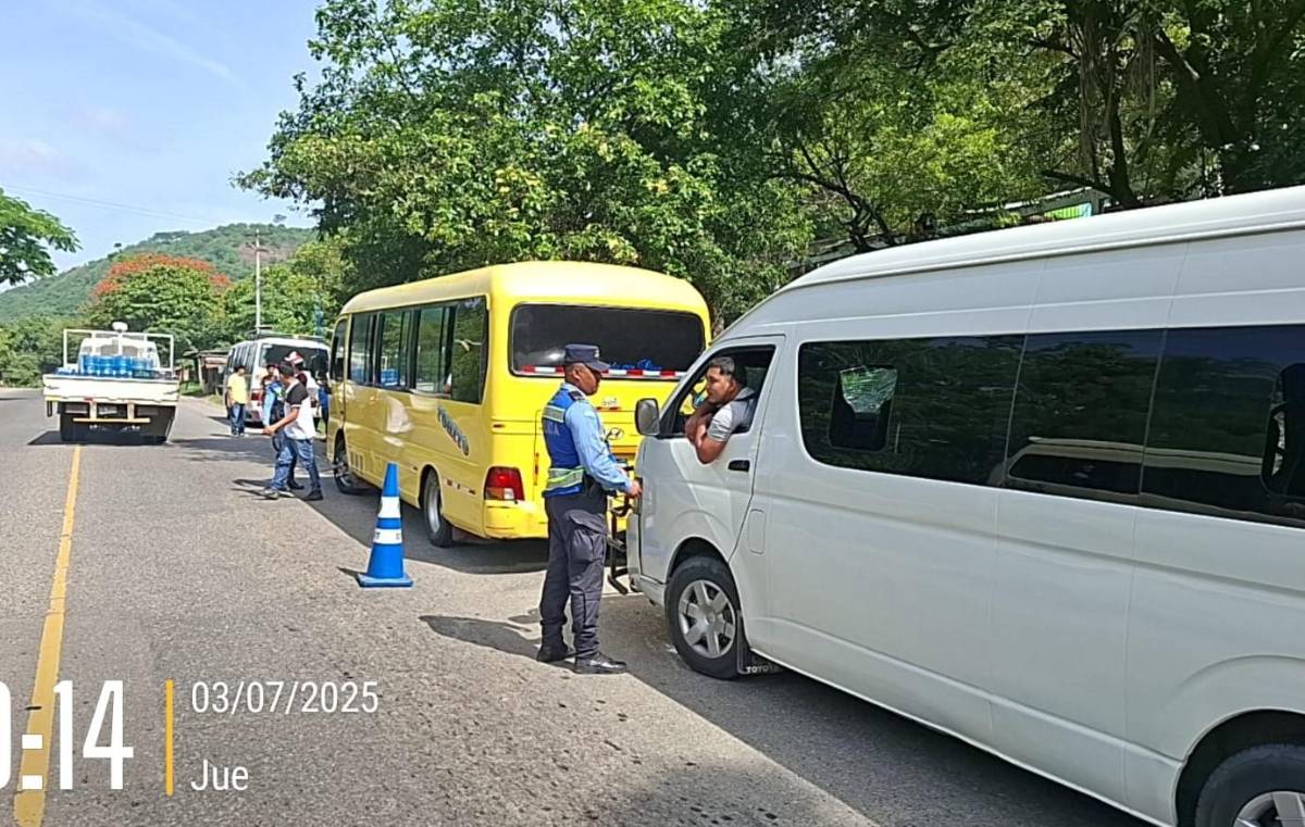 Muere hombre que salió herido en parada de buses en SPS