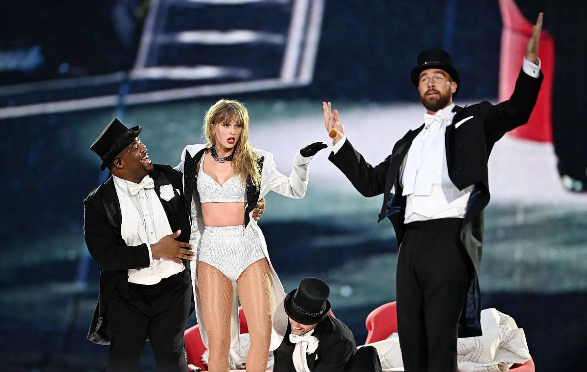 Travis Kelce participa en concierto de Taylor Swift y el momento se hace viral en redes