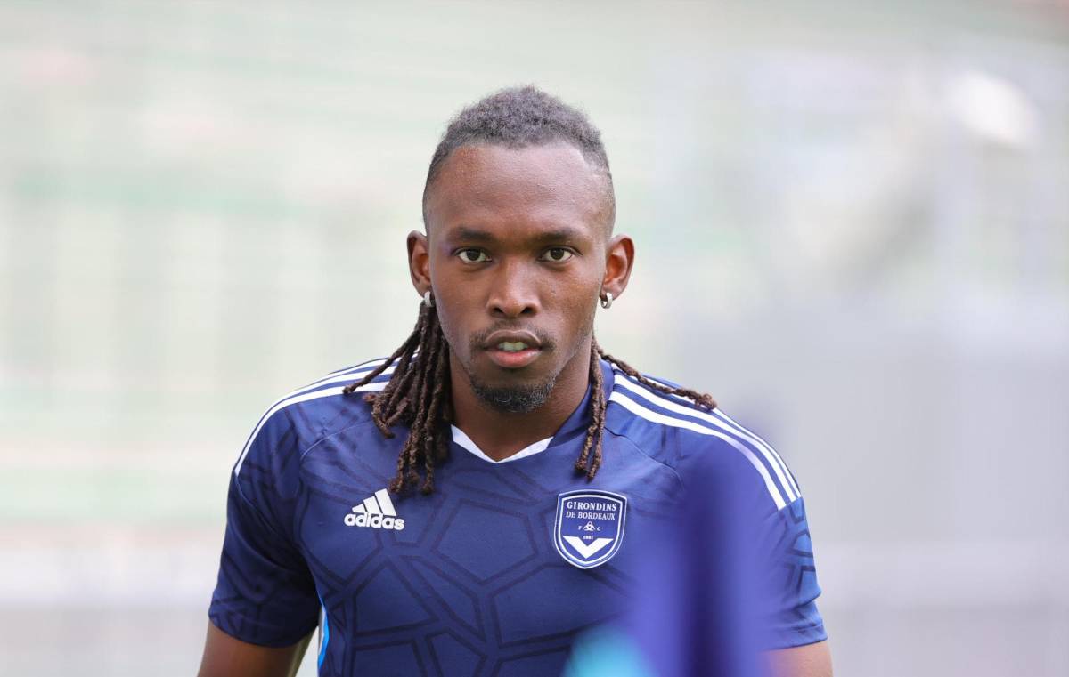 Se encienden las alarmas: Alberth Elis se marchó lesionado en derrota del Bordeaux