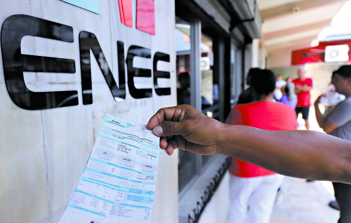 Comisión auditora de la Enee debe rendir informe en 8 días hábiles