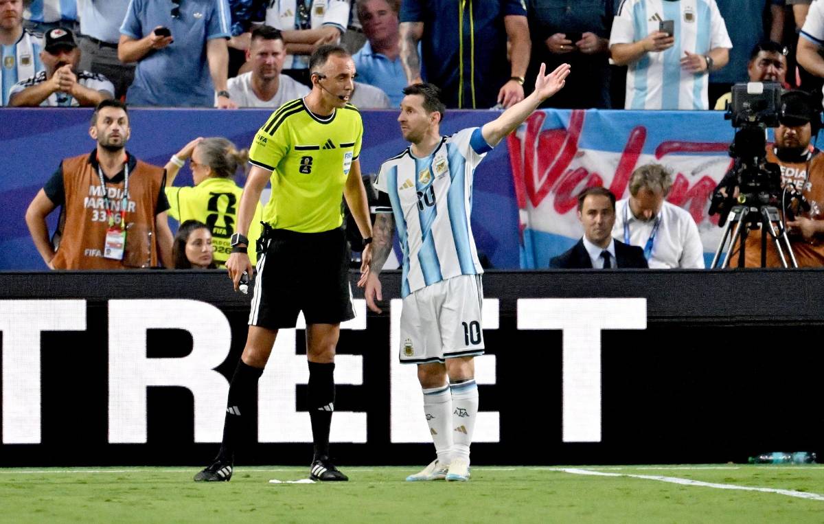 Firman petición para expulsar a Argentina del Mundial 2026: FIFA toma decisión