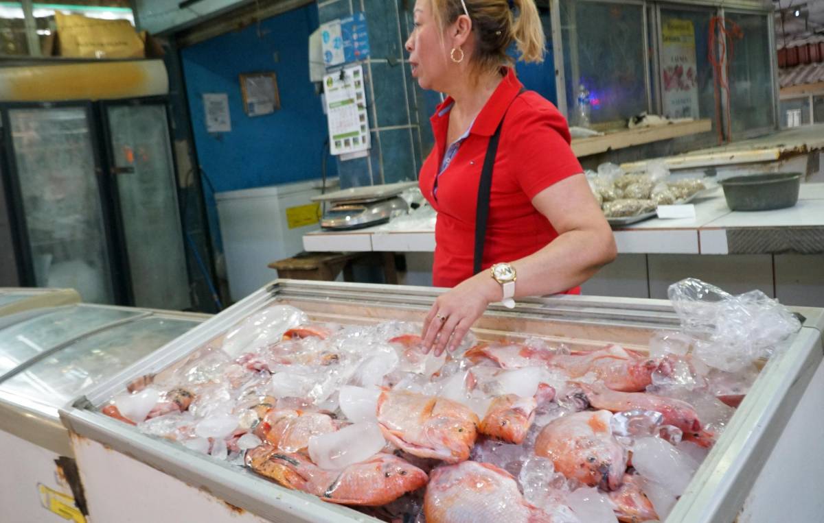 Mariscos suben de precio y escasean en los mercados