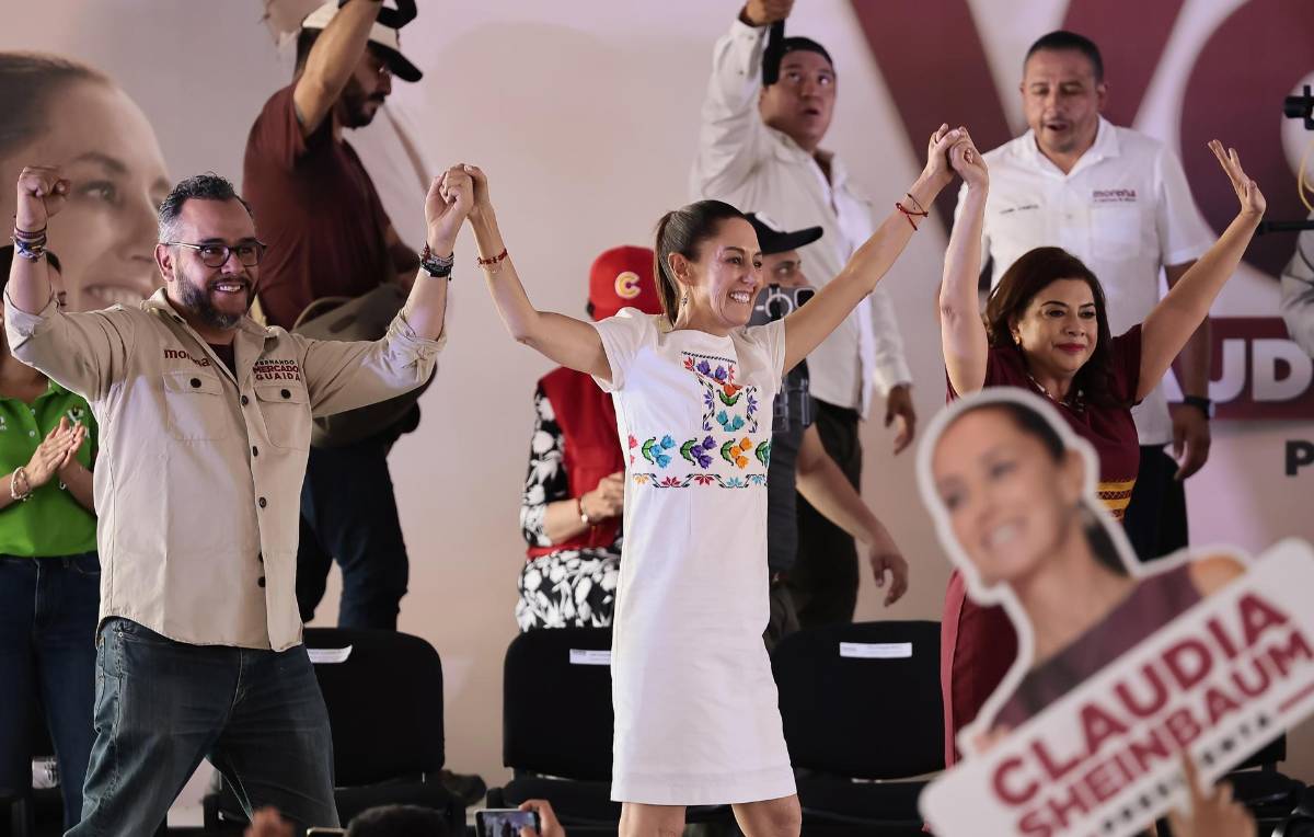 “Un gran cambio”: Mexicanos se alistan para elegir a su primera presidenta