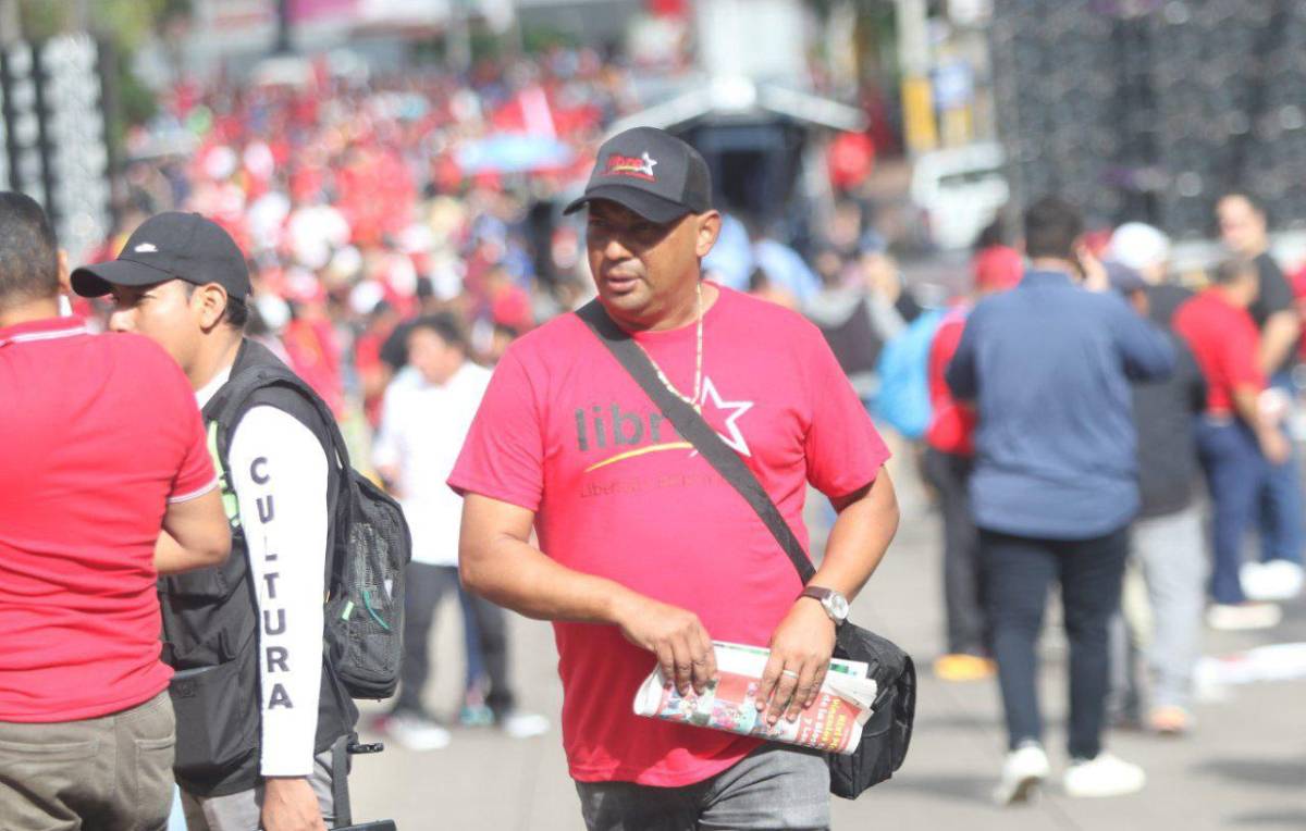 Imágenes de la nutrida movilización del oficialismo en Tegucigalpa