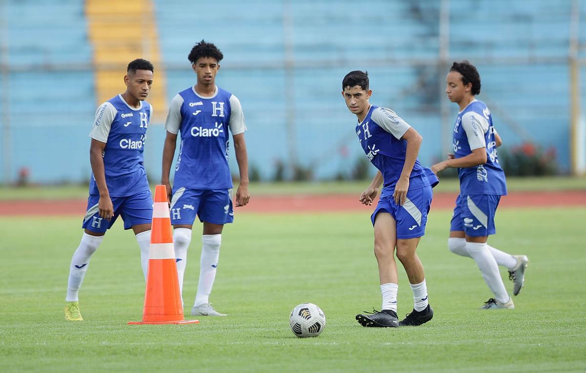 La Sub-17 se prepara para el Premundial de Guatemala.