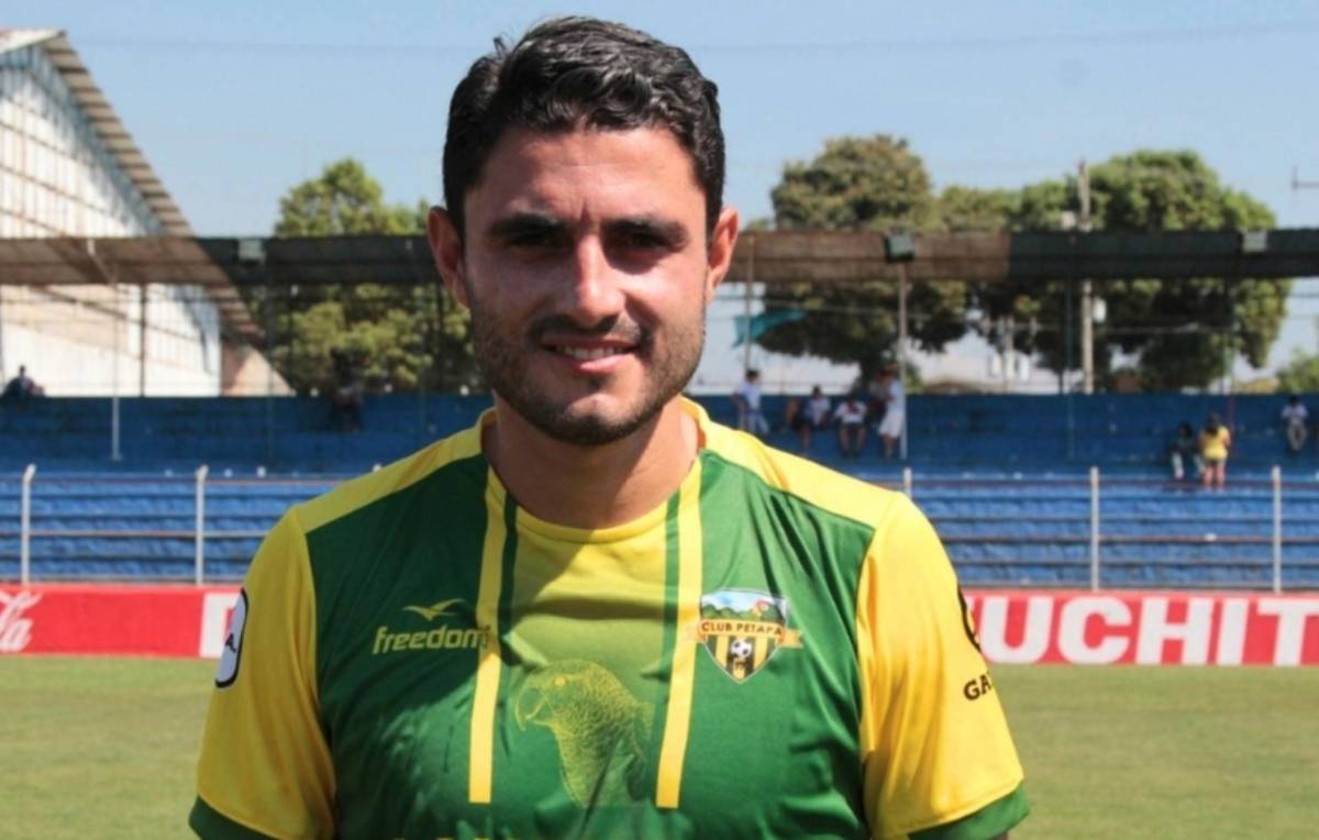 ICE detiene a futbolista y su familia por brutal crimen ocurrido hace 20 años