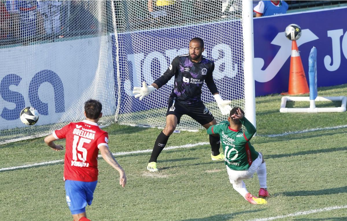 Damin Ramírez llegó a cerrar el centro de Jeyson Contreras para el 2-0.