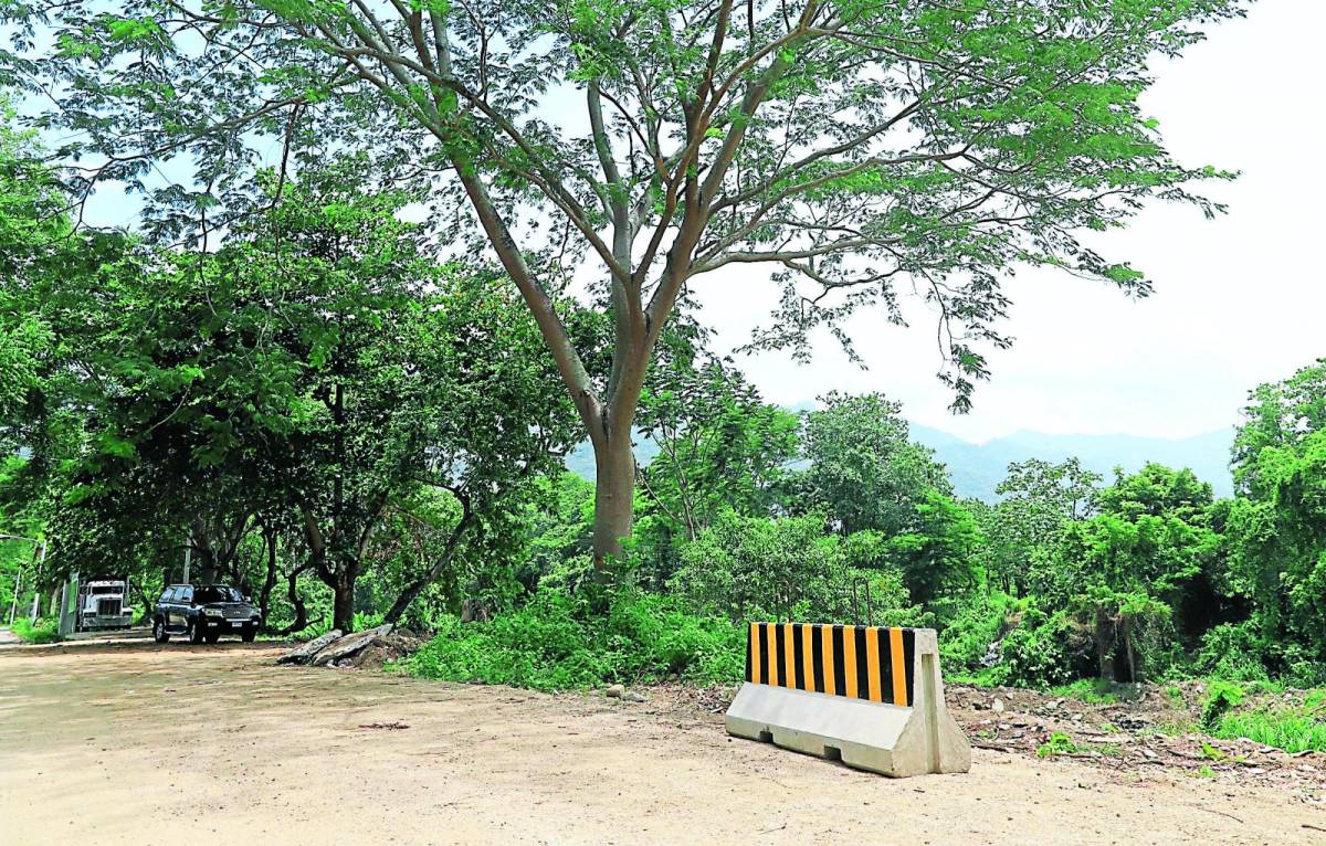 La construcción del puente Santa Ana aún no inicia, la garantía fue presentada hasta ayer.