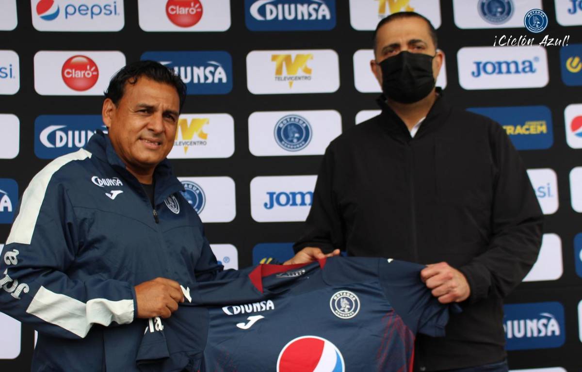 Motagua presenta al “Nene” Obando como su nuevo entrenador