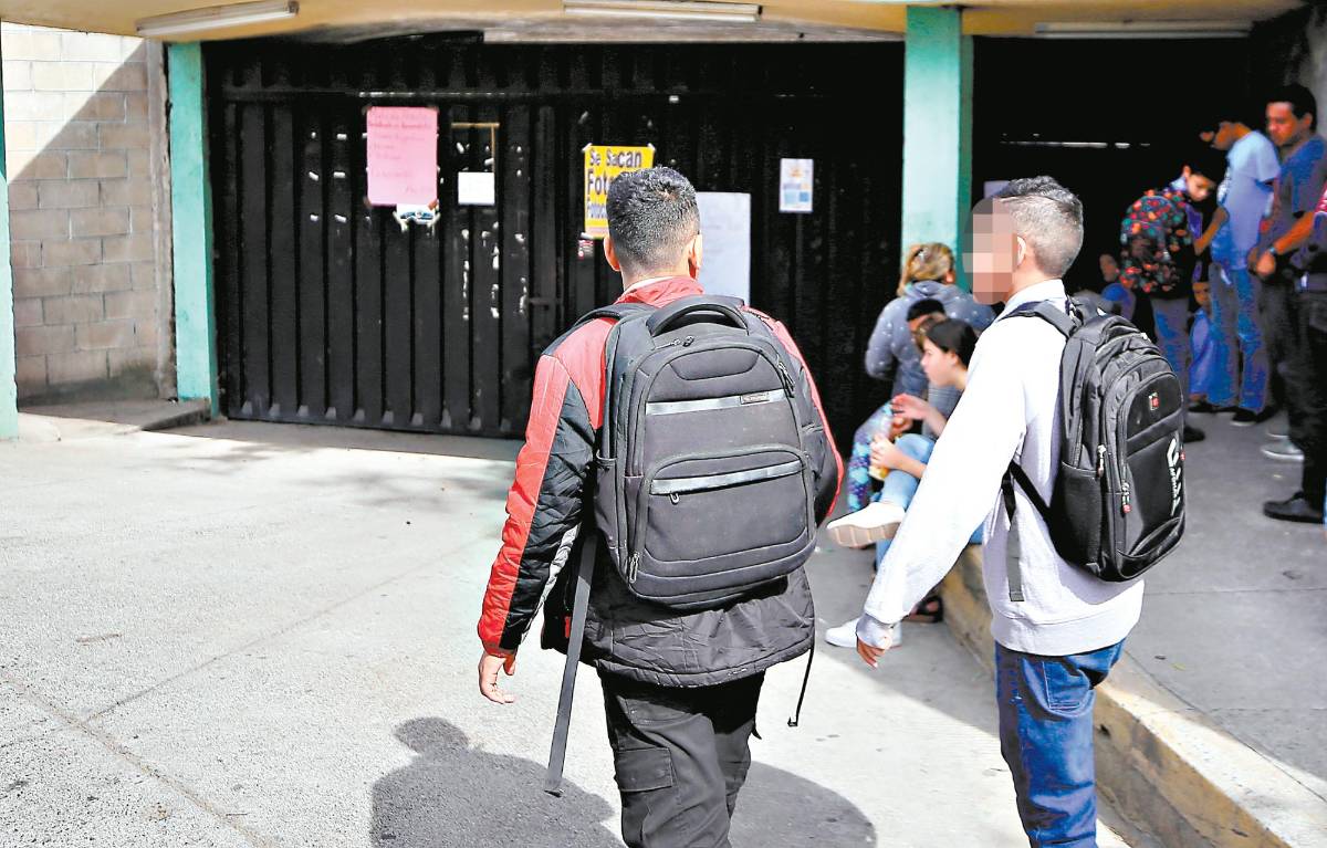 Unos 70,000 alumnos repiten el grado en Honduras