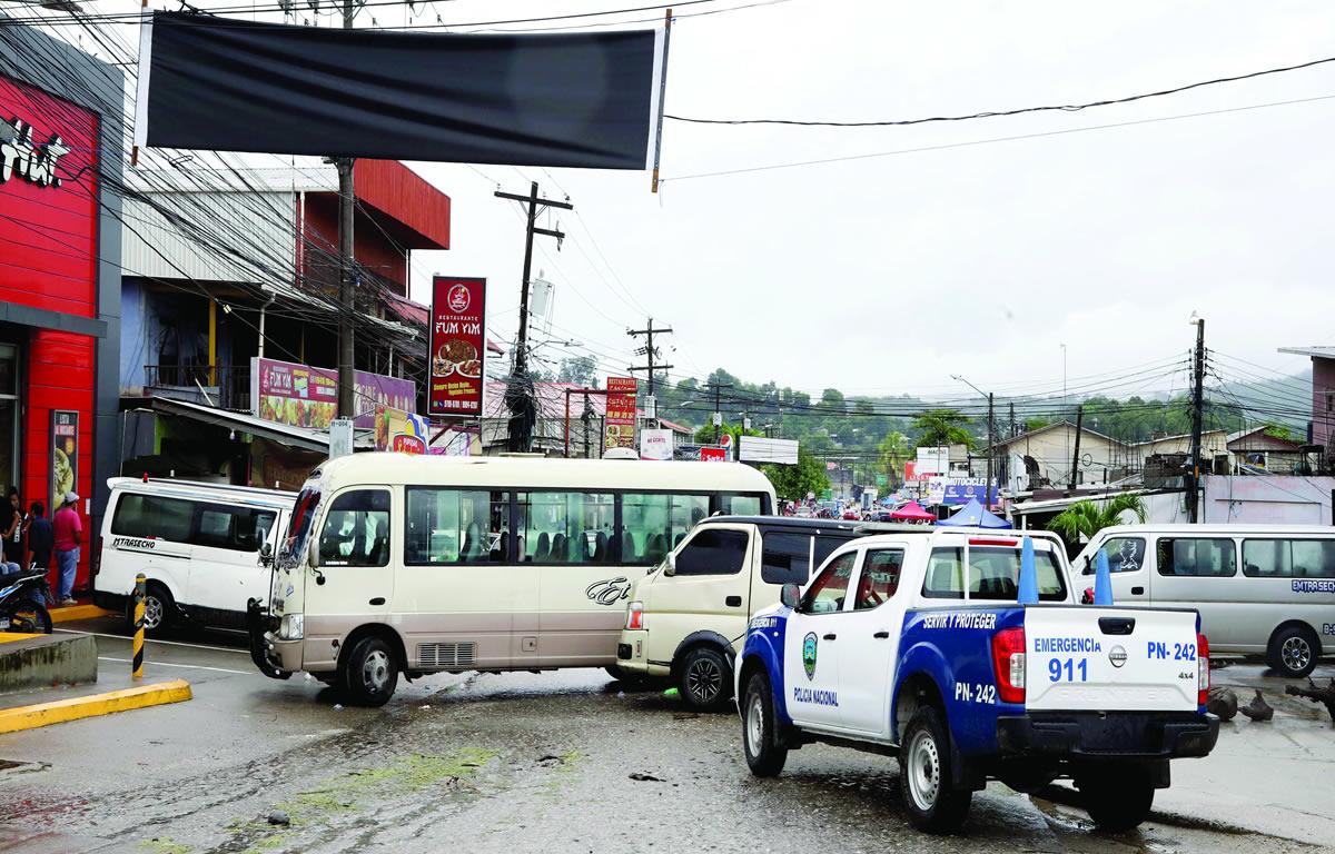 Por extorsión acribillaron a chofer de rapidito de la López Arellano