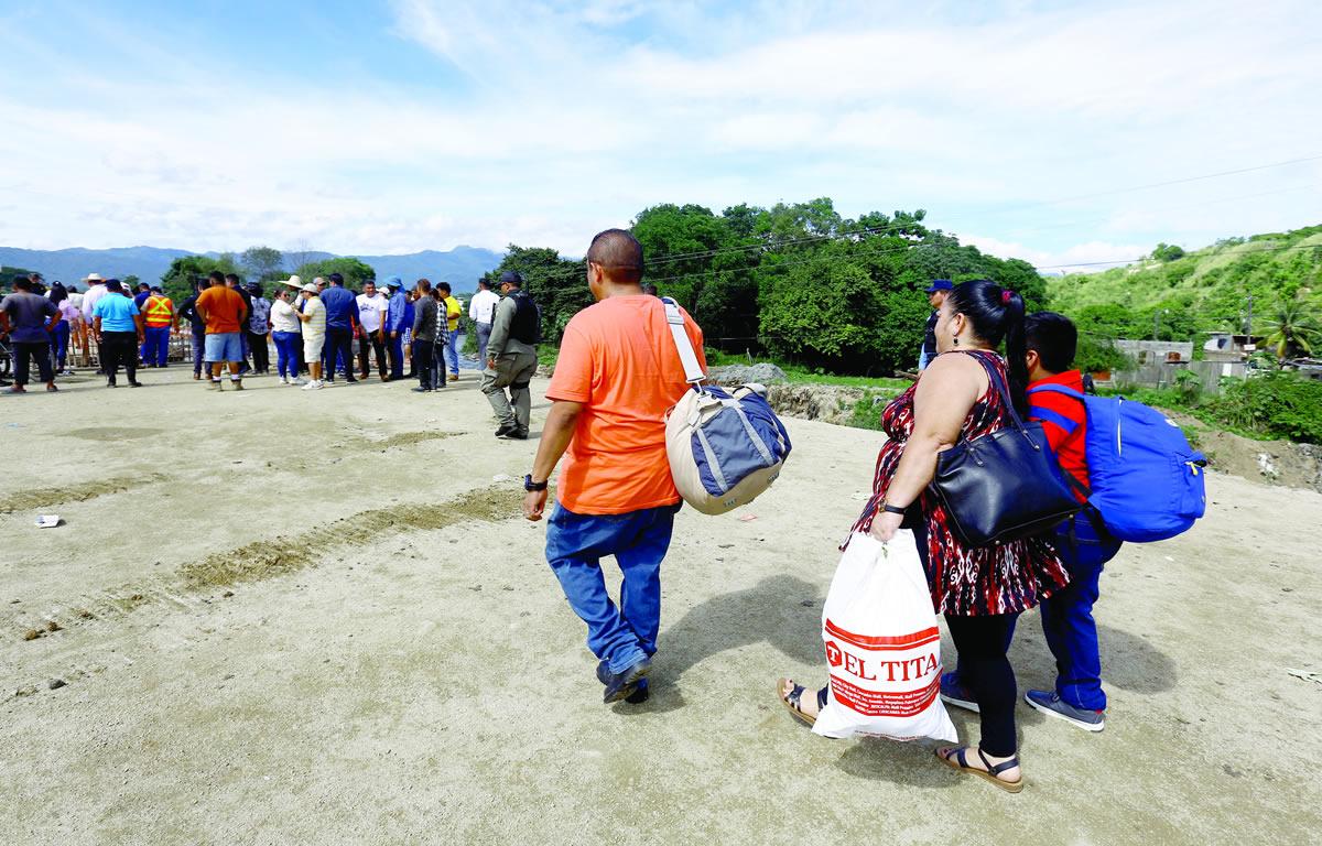 Los pobladores están pidiendo respuestas y no más mentiras con los proyectos de parte de las autoridades.