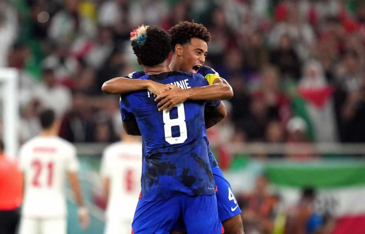 Sufrido triunfo de EEUU para avanzar a octavos del Mundial