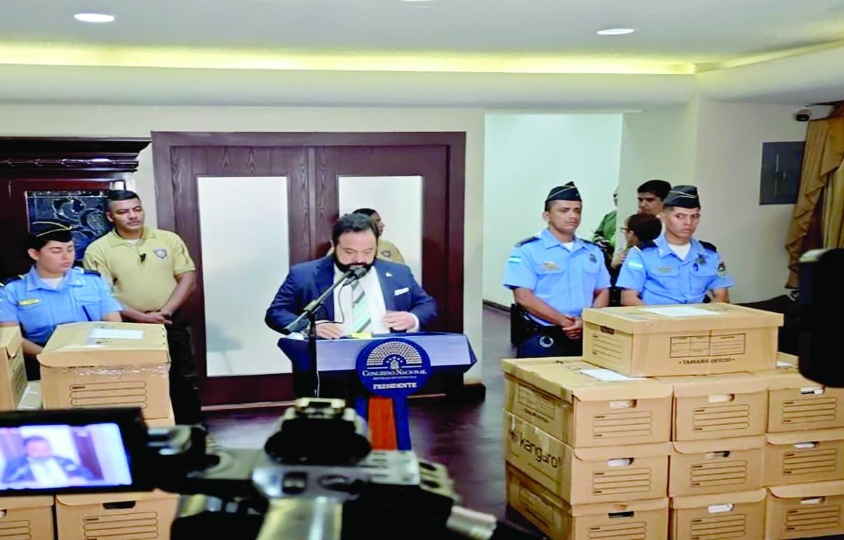 Expertos: El MP debe indagar todas las gestiones del CN, incluida la actual